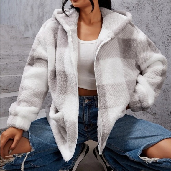 Cozy Buffalo plaid lantern sleeve hoodie teddy jacket - Picture 5 of 5